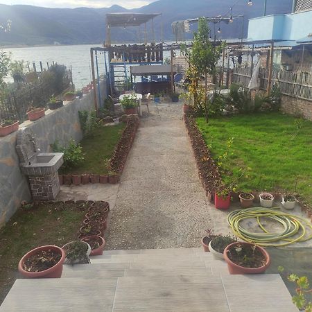 Erda Lakeside Guesthouse Lini Exterior photo