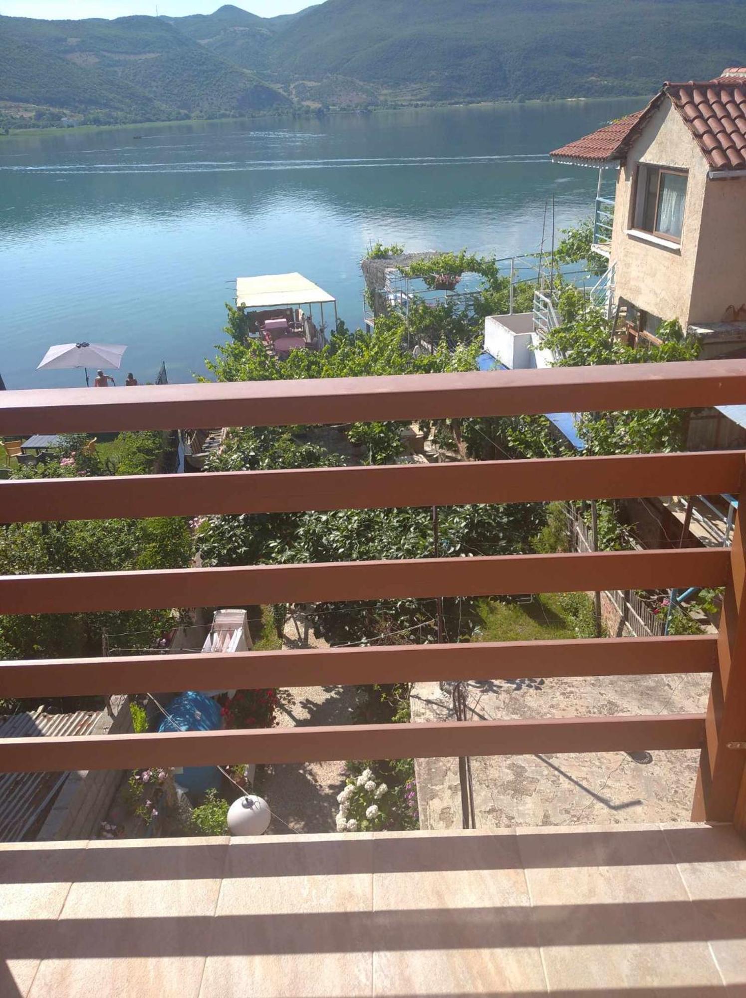 Erda Lakeside Guesthouse Lini Room photo